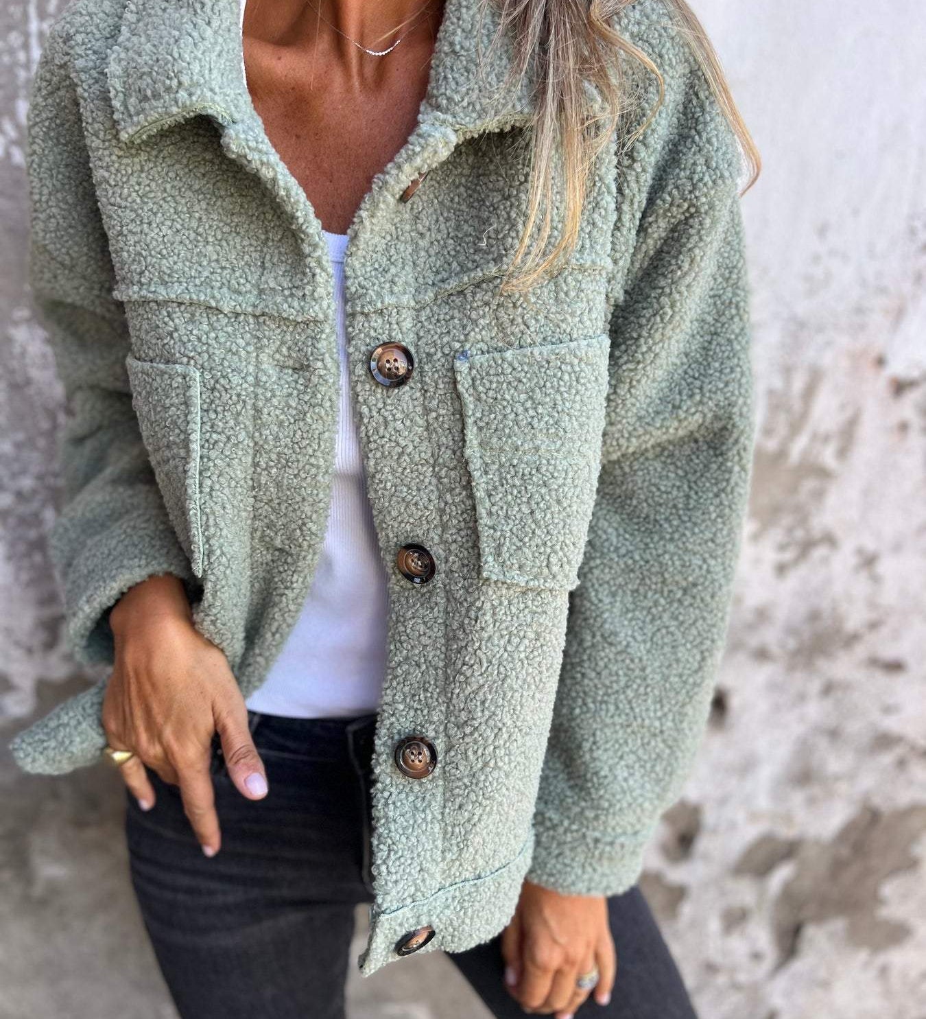 Ilona | Gombos, kényelmes dzseki