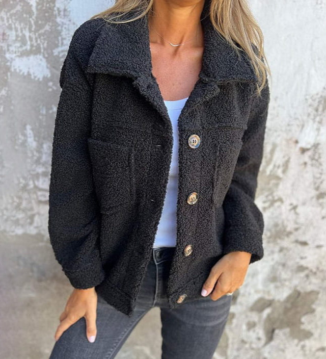 Ilona | Gombos, kényelmes dzseki